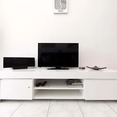 Santa Maria 99 - One Bed * Costa Adeje (Tenerife)